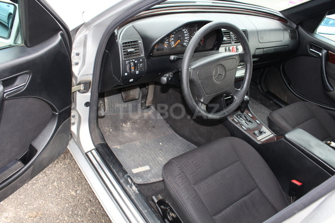 Mercedes C 200 1998, 227,000 km - 2.0 l - Bakı