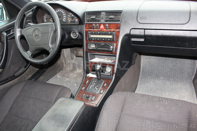 Mercedes C 200 1998, 227,000 km - 2.0 l - Bakı