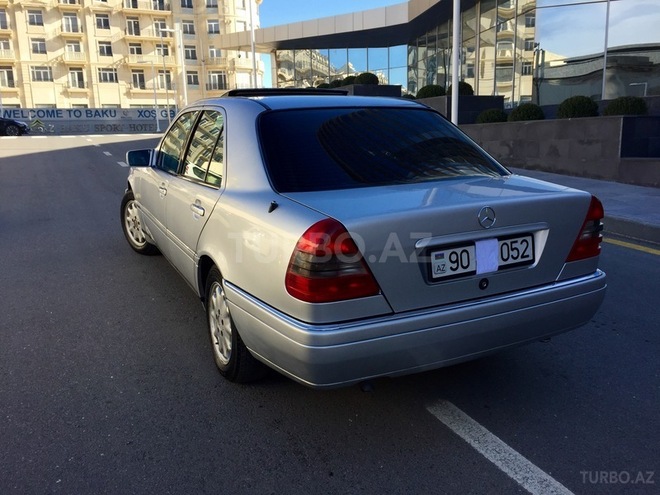 Mercedes C 180 1997, 327,000 km - 1.8 l - Bakı
