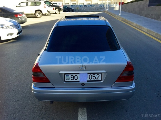 Mercedes C 180 1997, 327,000 km - 1.8 l - Bakı