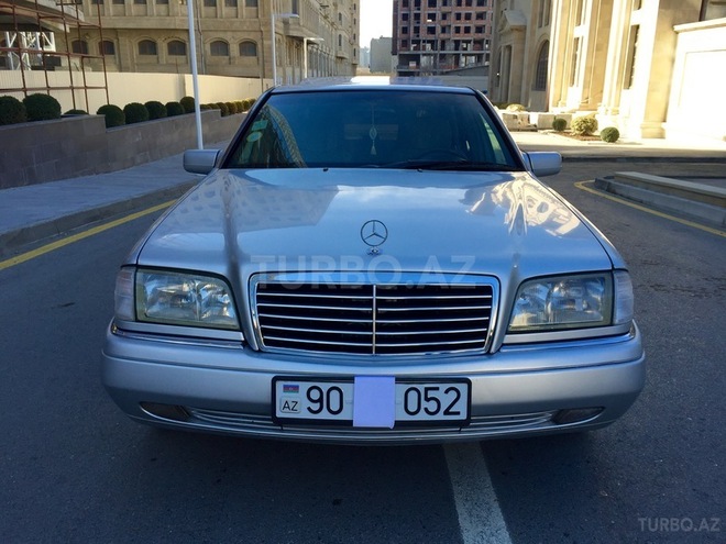Mercedes C 180 1997, 327,000 km - 1.8 l - Bakı