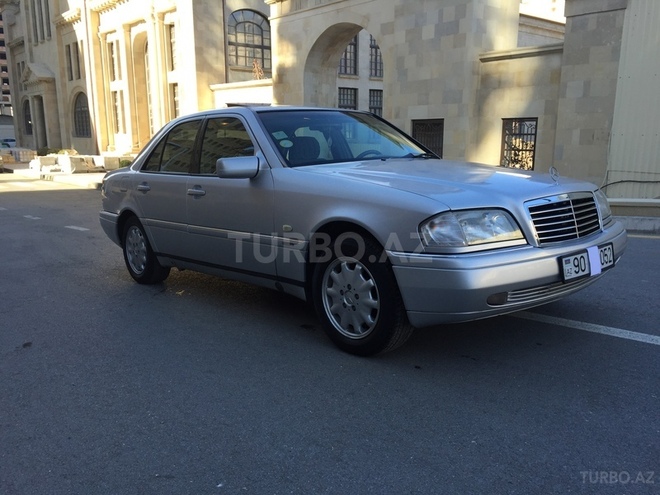 Mercedes C 180 1997, 327,000 km - 1.8 l - Bakı