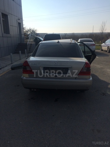 Mercedes C 220 1993, 345,886 km - 2.2 л - Biləsuvar