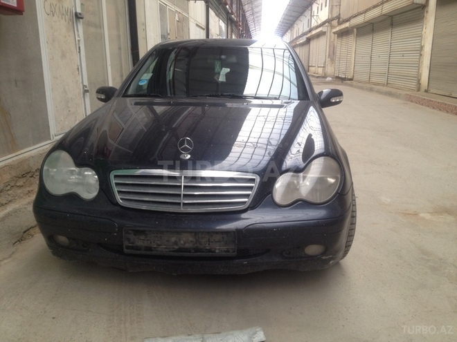 Mercedes C 220 2000, 513,000 km - 2.2 л - Bakı