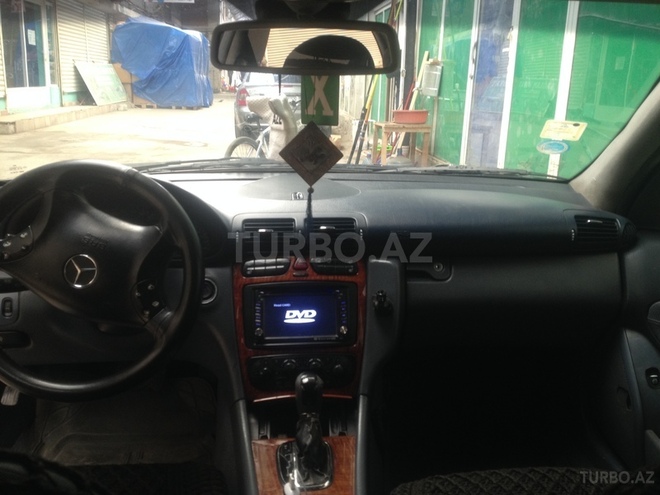 Mercedes C 220 2000, 513,000 km - 2.2 л - Bakı