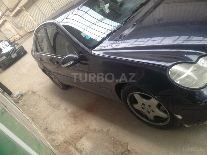 Mercedes C 220 2000, 513,000 km - 2.2 л - Bakı