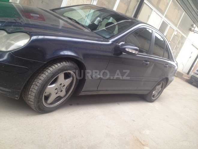 Mercedes C 220 2000, 513,000 km - 2.2 л - Bakı
