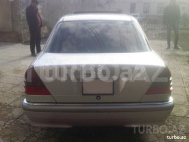 Mercedes C 230 1999, 165,000 km - 2.3 l - Siyəzən