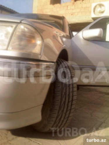 Mercedes C 230 1999, 165,000 km - 2.3 l - Siyəzən
