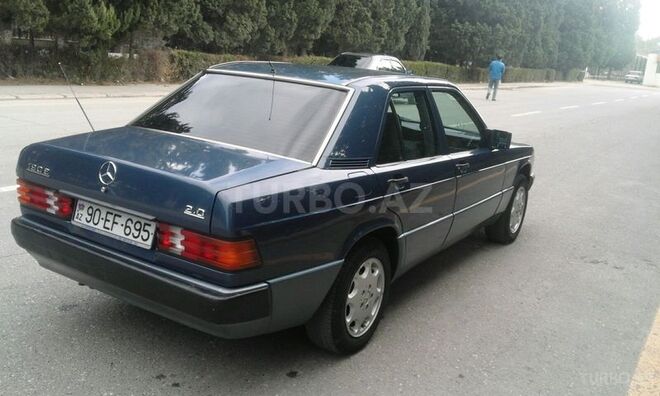 Mercedes 190 1993, 165,000 km - 2.0 l - Sumqayıt
