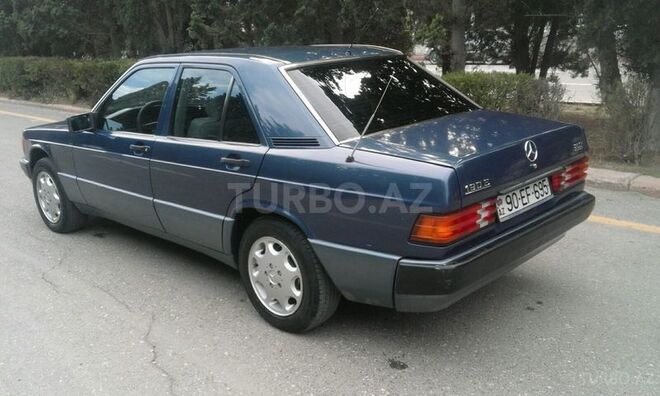 Mercedes 190 1993, 165,000 km - 2.0 l - Sumqayıt