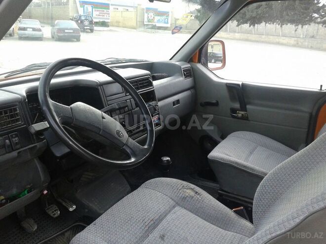 Volkswagen Transporter 1992, 1,992 km - 0.2 l - Bakı