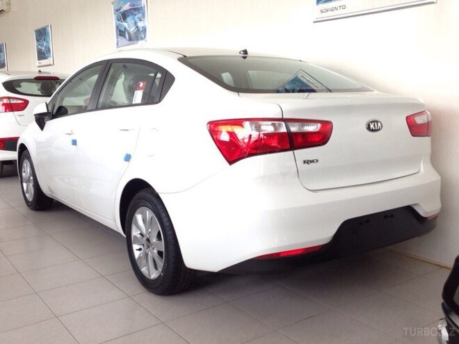 Kia Rio 2015, 0 km - 1.4 l - Sumqayıt
