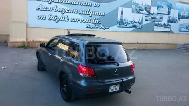 Mitsubishi Airtrek 2001, 240,000 km - 2.4 l - Bakı