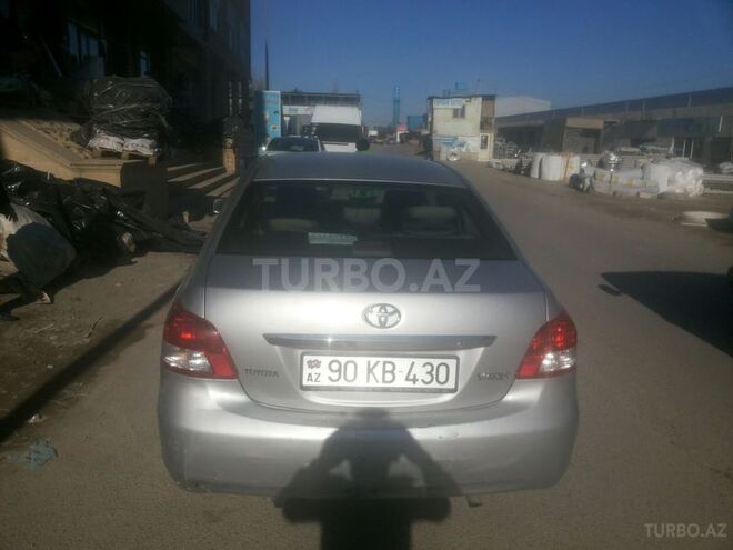Toyota Yaris 2008, 130,000 km - 1.3 л - Bakı
