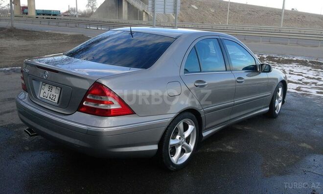 Mercedes C 230 2005, 150,000 km - 2.5 l - Gəncə