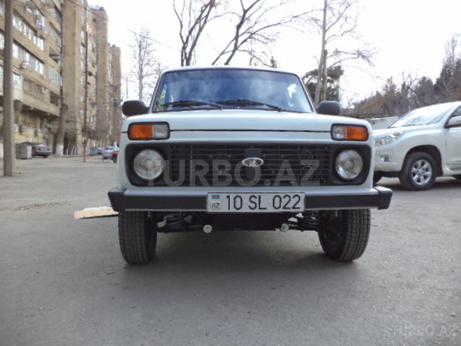 LADA (VAZ) Niva 2015, 1,000 km - 1.7 л - Bakı