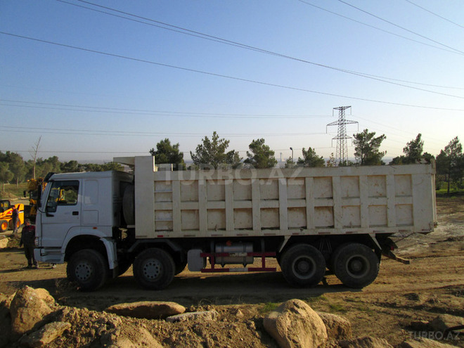 HOWO Sinotruk 2013, 50,000 km - 9.5 l - Bakı