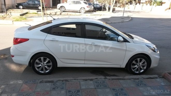 Hyundai Accent 2012, 155,000 km - 1.6 l - Bakı