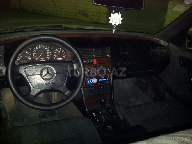 Mercedes C 180 1995, 270,000 km - 1.8 l - Bakı