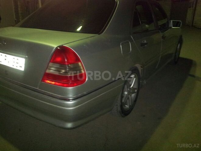 Mercedes C 180 1995, 270,000 km - 1.8 l - Bakı