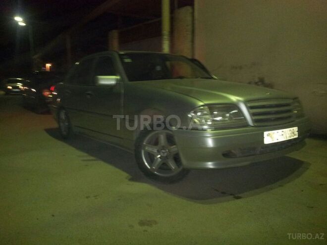 Mercedes C 180 1995, 270,000 km - 1.8 l - Bakı