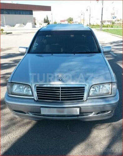 Mercedes C 220 1999, 197,000 km - 2.2 l - Bakı