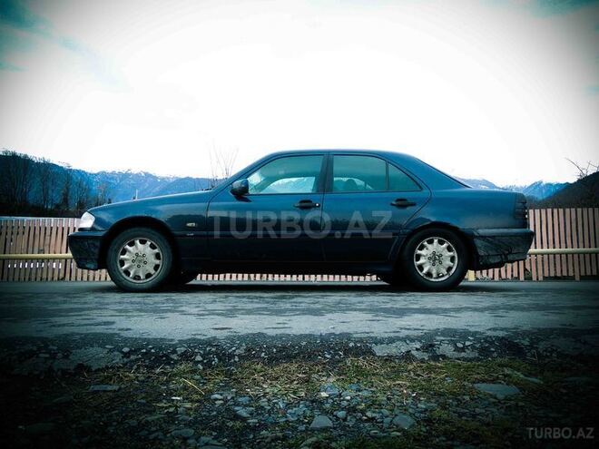 Mercedes C 200 1998, 200,000 km - 2.0 л - Zaqatala