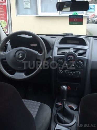 Renault Megane 2006, 250,000 km - 1.6 l - Bakı