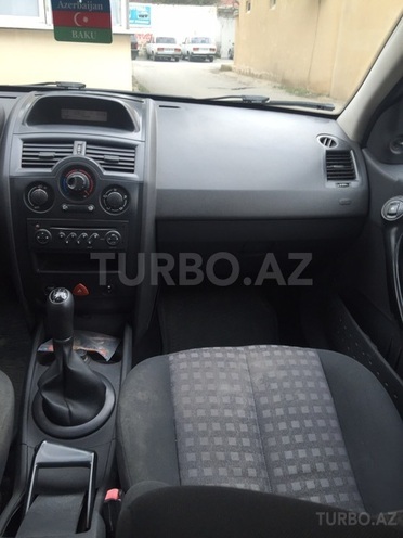 Renault Megane 2006, 250,000 km - 1.6 l - Bakı