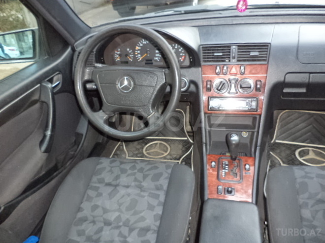 Mercedes C 180 1999, 271,000 km - 1.8 l - Bakı
