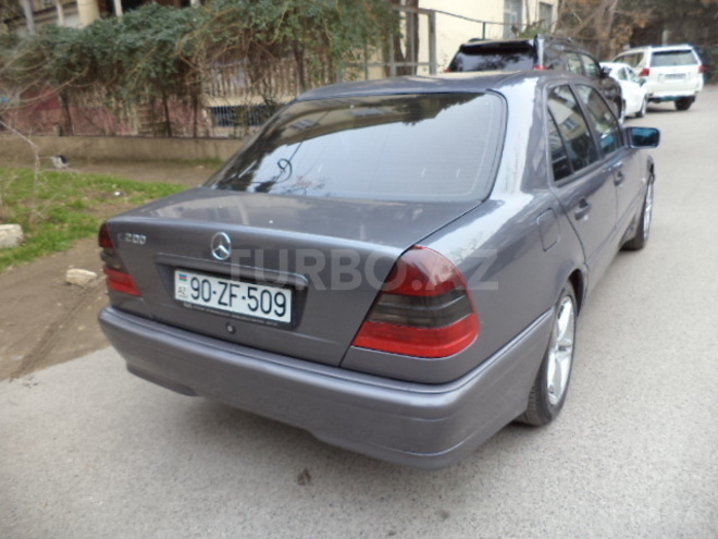 Mercedes C 180 1999, 271,000 km - 1.8 l - Bakı