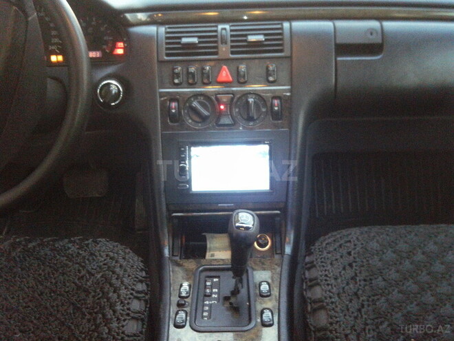 Mercedes E 230 1997, 265,892 km - 2.3 л - Bakı