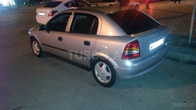 Opel Astra 2001, 134,123 km - 1.6 l - Bakı