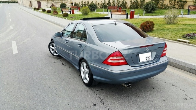 Mercedes C 200 2005, 200,006 km - 2.0 л - Bakı
