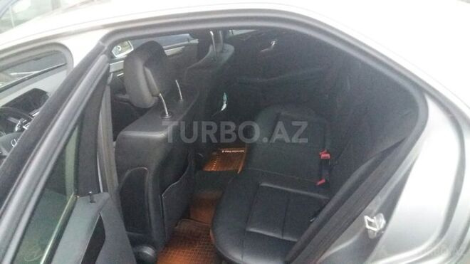 Mercedes E 350 2010, 101,000 km - 3.5 l - Bakı
