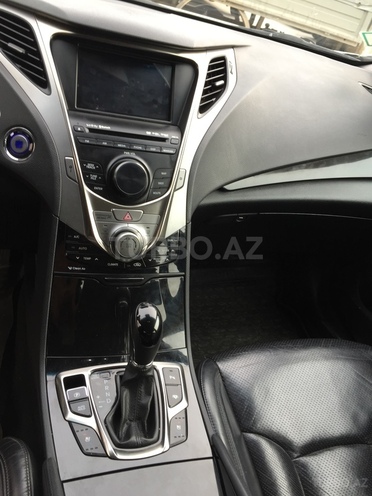 Hyundai Grandeur 2011, 82,000 km - 3.0 l - Bakı