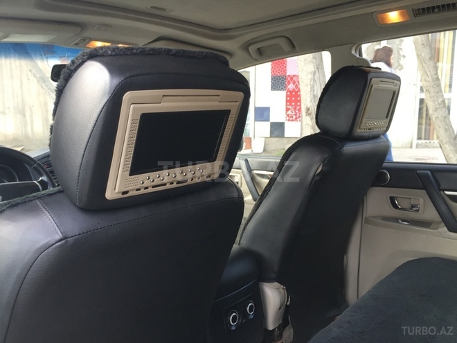 Mitsubishi Pajero 2008, 180,000 km - 3.0 l - Bakı