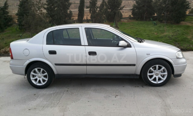 Opel Astra 2000, 246,000 km - 1.8 l - Bakı