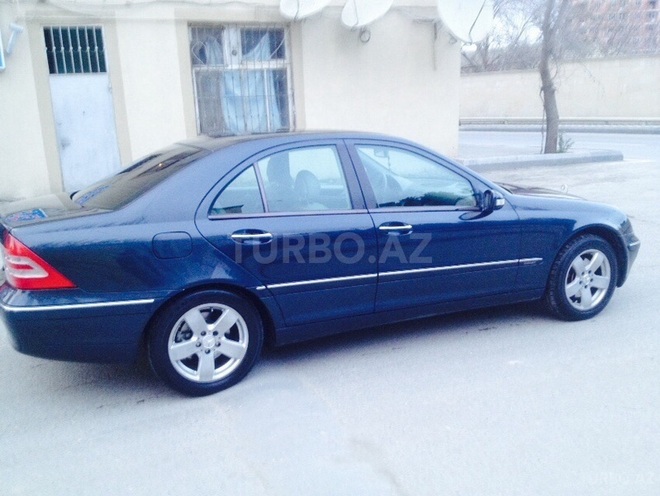 Mercedes C 240 2000, 207,000 km - 2.4 l - Bakı