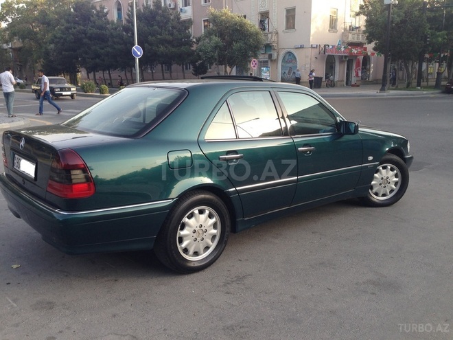 Mercedes C 180 1998, 261,000 km - 1.8 l - Bakı