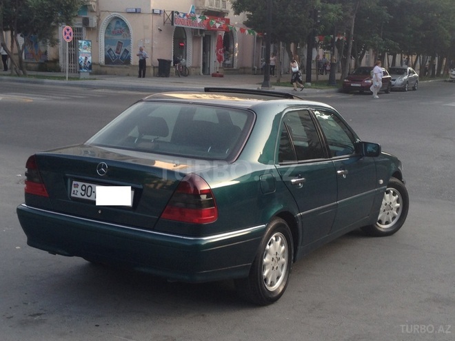 Mercedes C 180 1998, 261,000 km - 1.8 l - Bakı