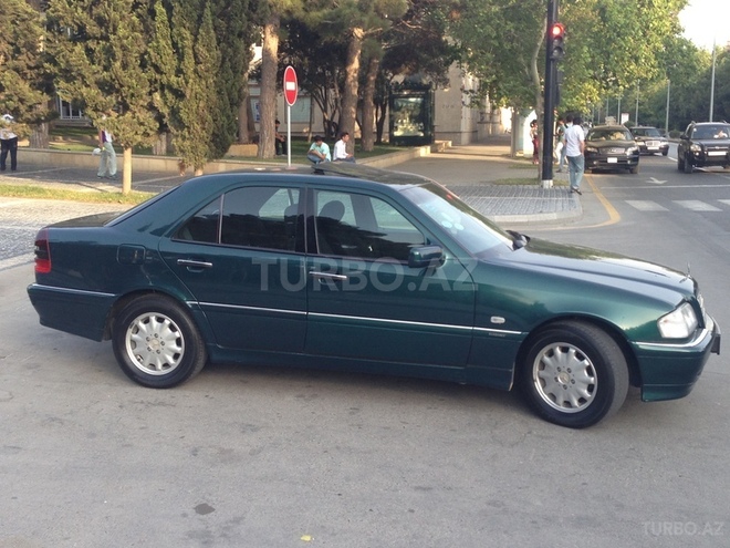 Mercedes C 180 1998, 261,000 km - 1.8 l - Bakı