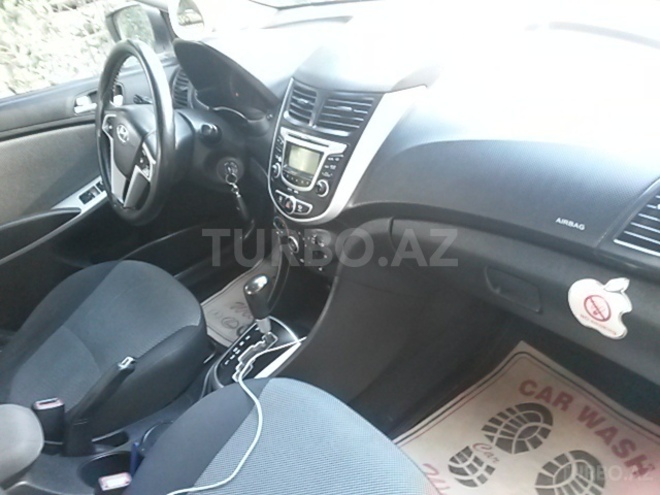 Hyundai Accent 2013, 75,000 km - 1.6 l - Bakı