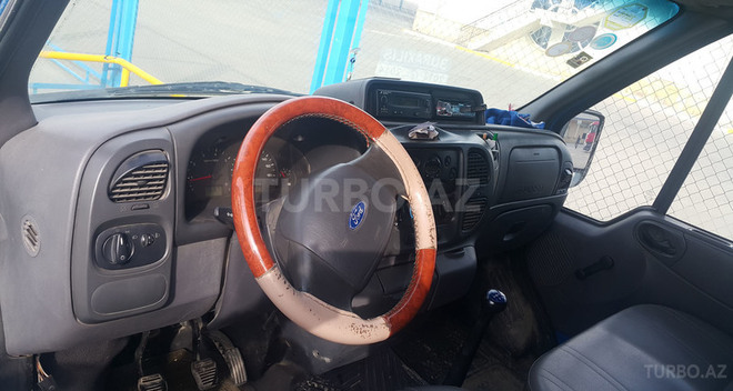 Ford Transit 2004, 170,000 km - 2.4 l - Bakı