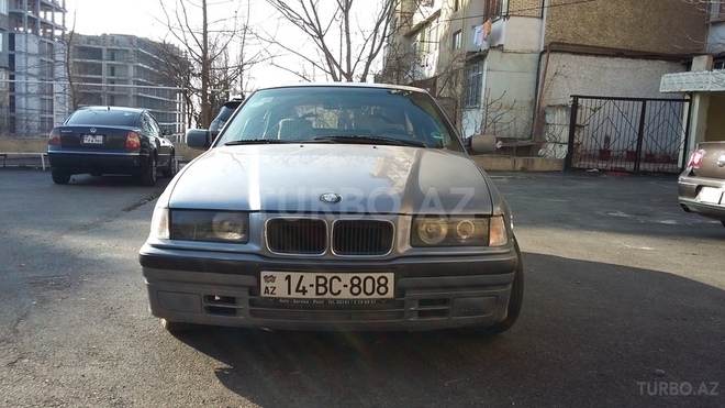 BMW 316 1994, 290,000 km - 1.6 l - Bakı
