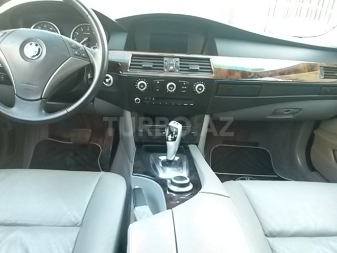 BMW 530 2009, 172,000 km - 3.0 l - Bakı