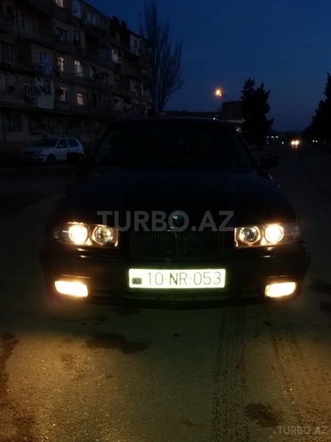 BMW 318 1994, 2,150,000 km - 1.8 l - Sumqayıt