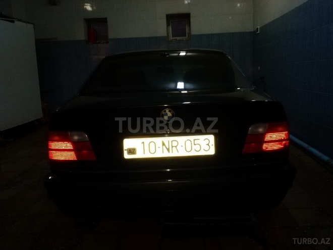 BMW 318 1994, 2,150,000 km - 1.8 l - Sumqayıt