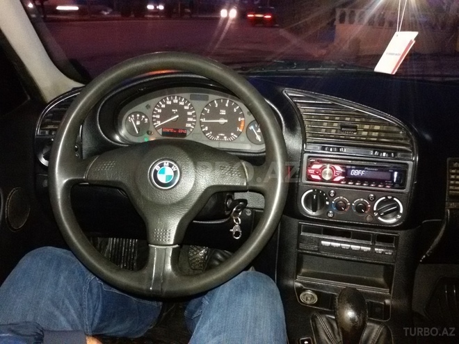BMW 318 1994, 2,150,000 km - 1.8 l - Sumqayıt